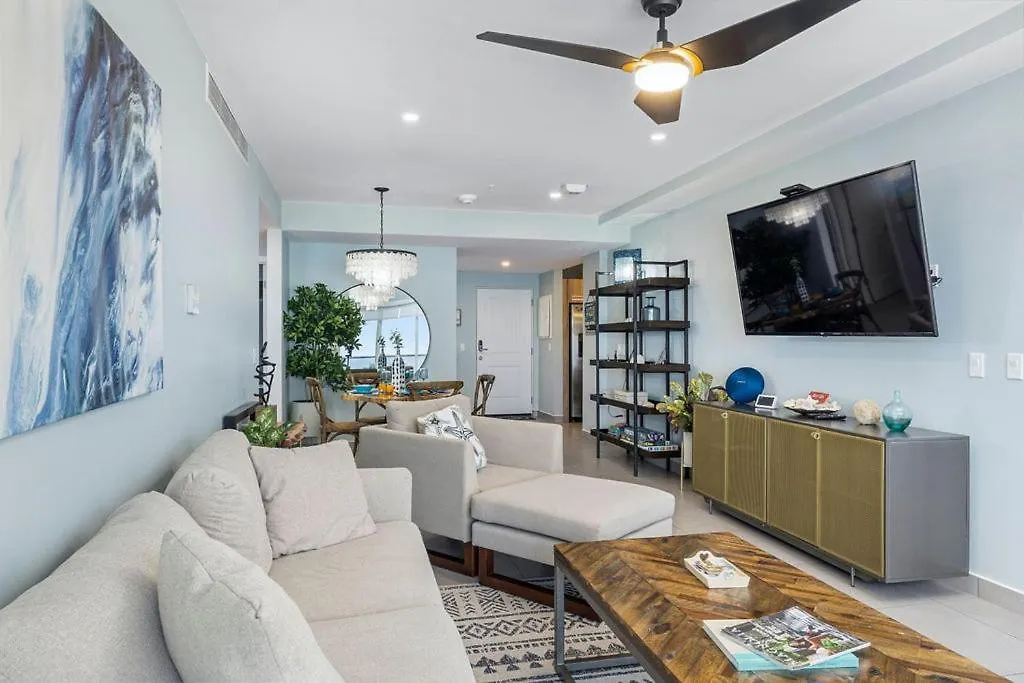 Oceanview Paradise In The One Happy Island 奥拉涅斯塔德 公寓